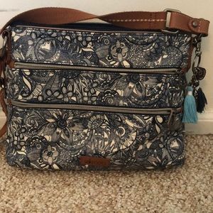 Sakroots crossbody purse